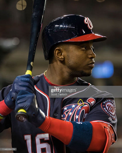 VICTOR ROBLES MLB GAME USED 2019 NATIONALS JERSEY CHAMPIONSHIP SEASON